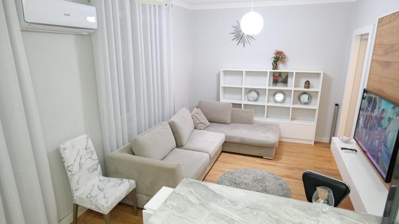 City Center Apartment Niko 04 Tirana Exterior foto