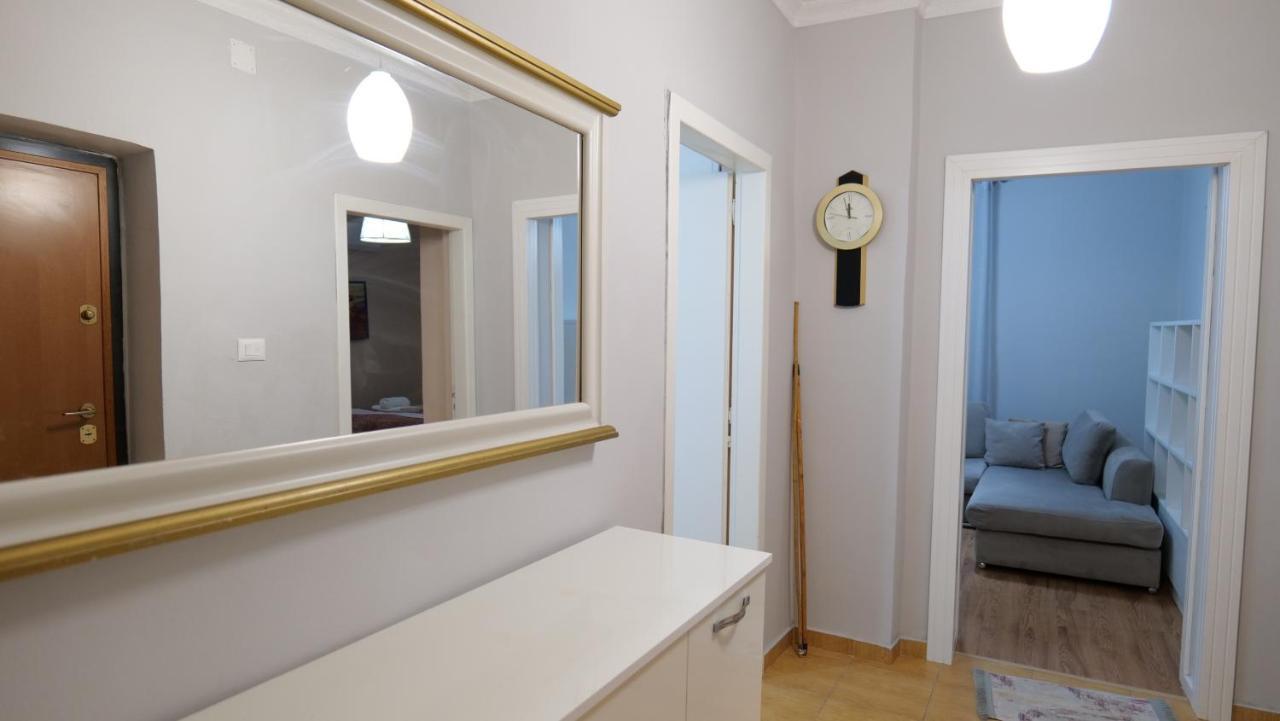 City Center Apartment Niko 04 Tirana Exterior foto