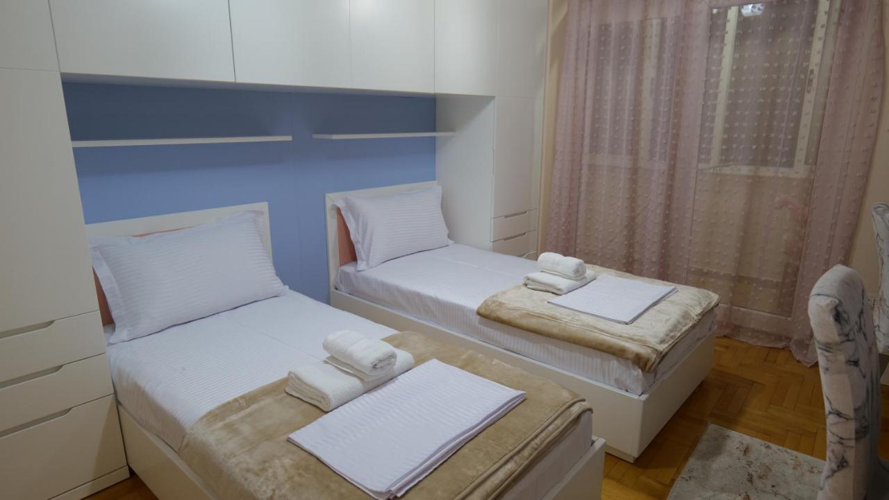 City Center Apartment Niko 04 Tirana Exterior foto