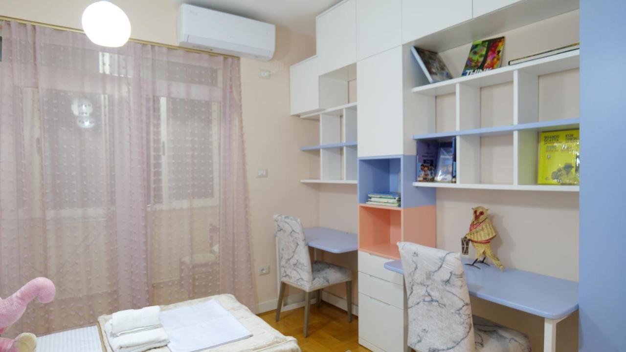City Center Apartment Niko 04 Tirana Exterior foto